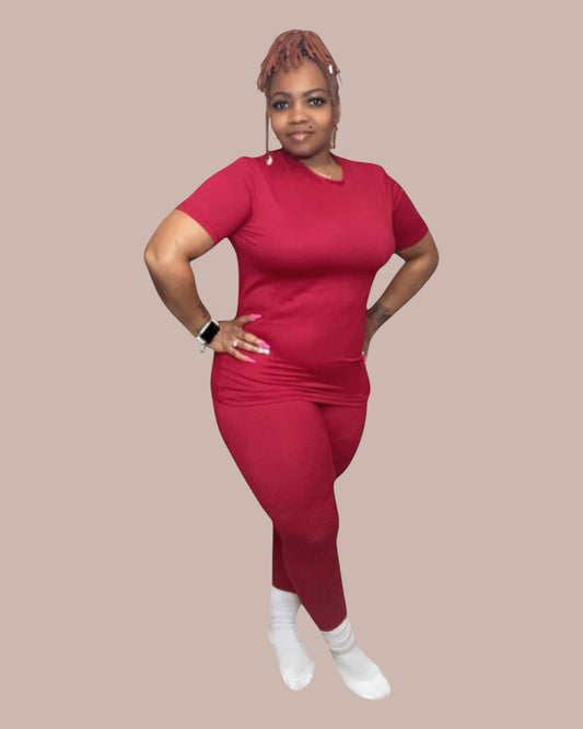 ESSENTIAL BASIC SET (RED)