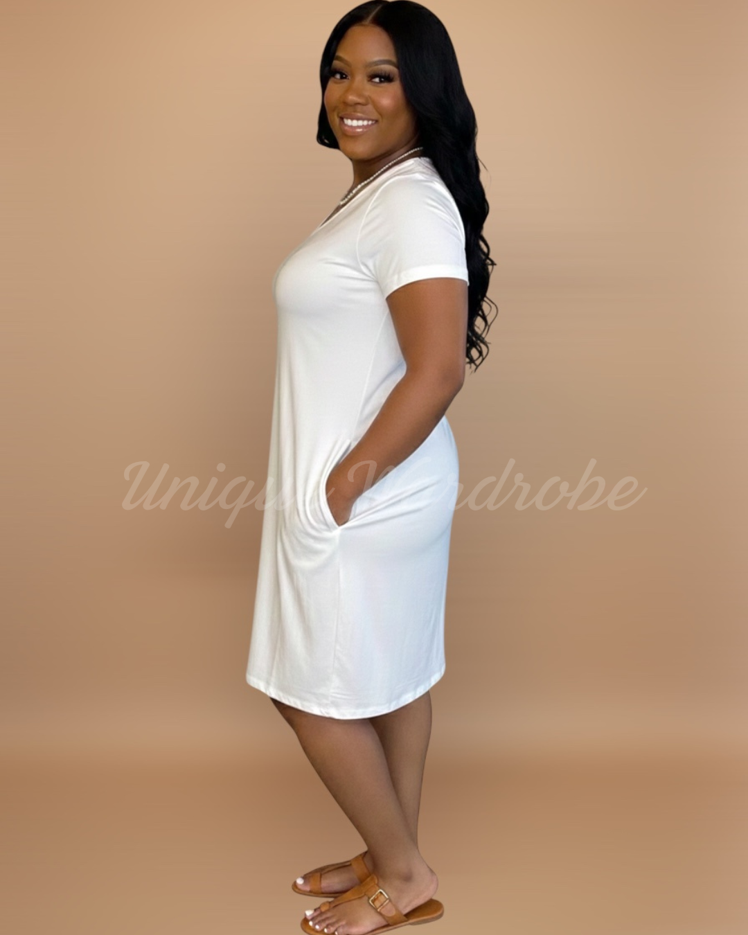 SIMPLE T-SHIRT DRESS (WHITE)