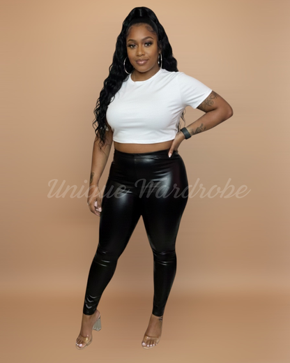 FAUX LEATHER LEGGINGS (BLACK)