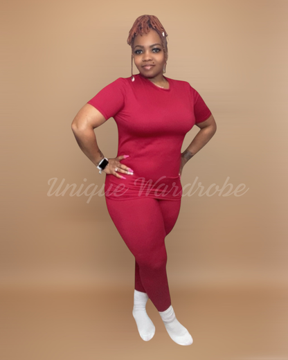 ESSENTIAL BASIC SET (RED)