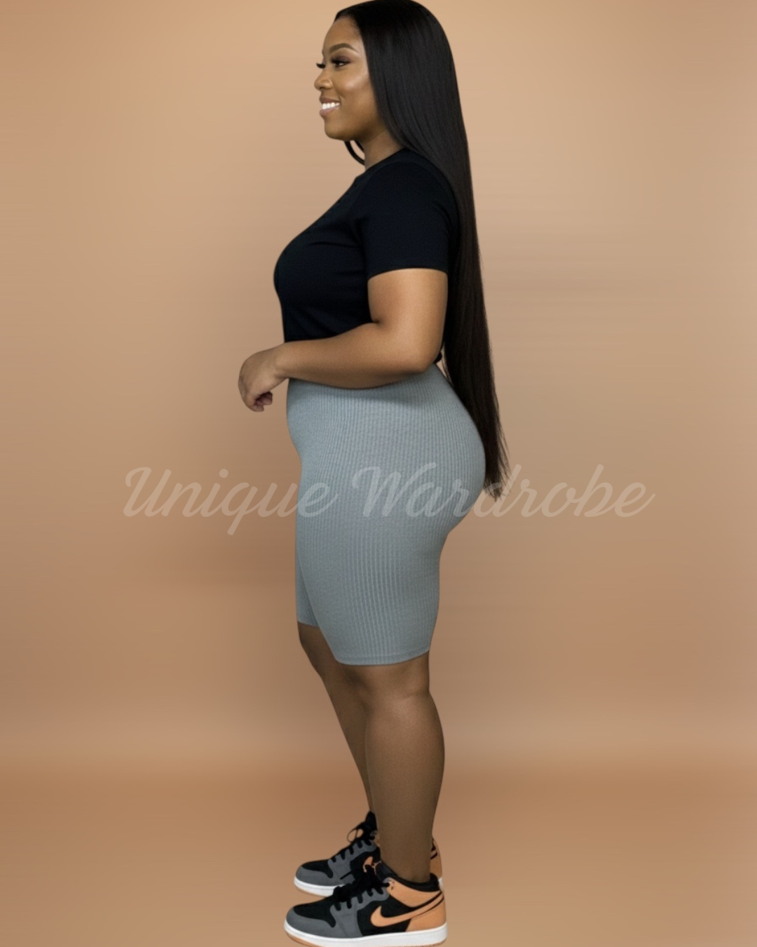 RIBBED BIKER SHORTS (GRAY)