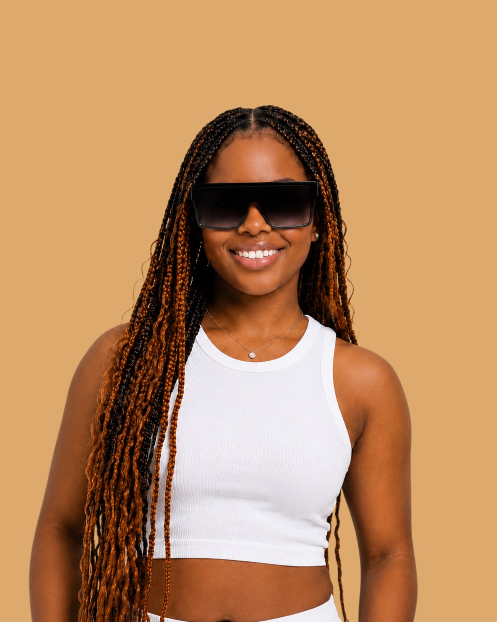 OVERSIZED SUNGLASSES