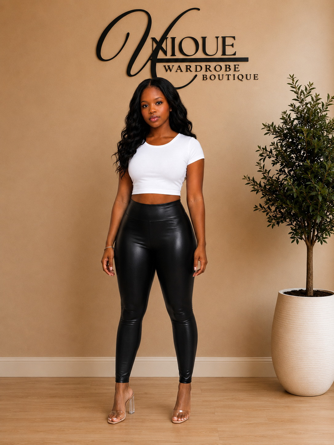 FAUX LEATHER LEGGINGS (BLACK)